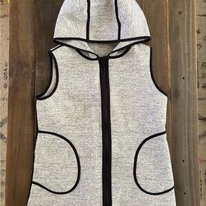 Lululemon Athletica Reversible Gray Hooded Vest